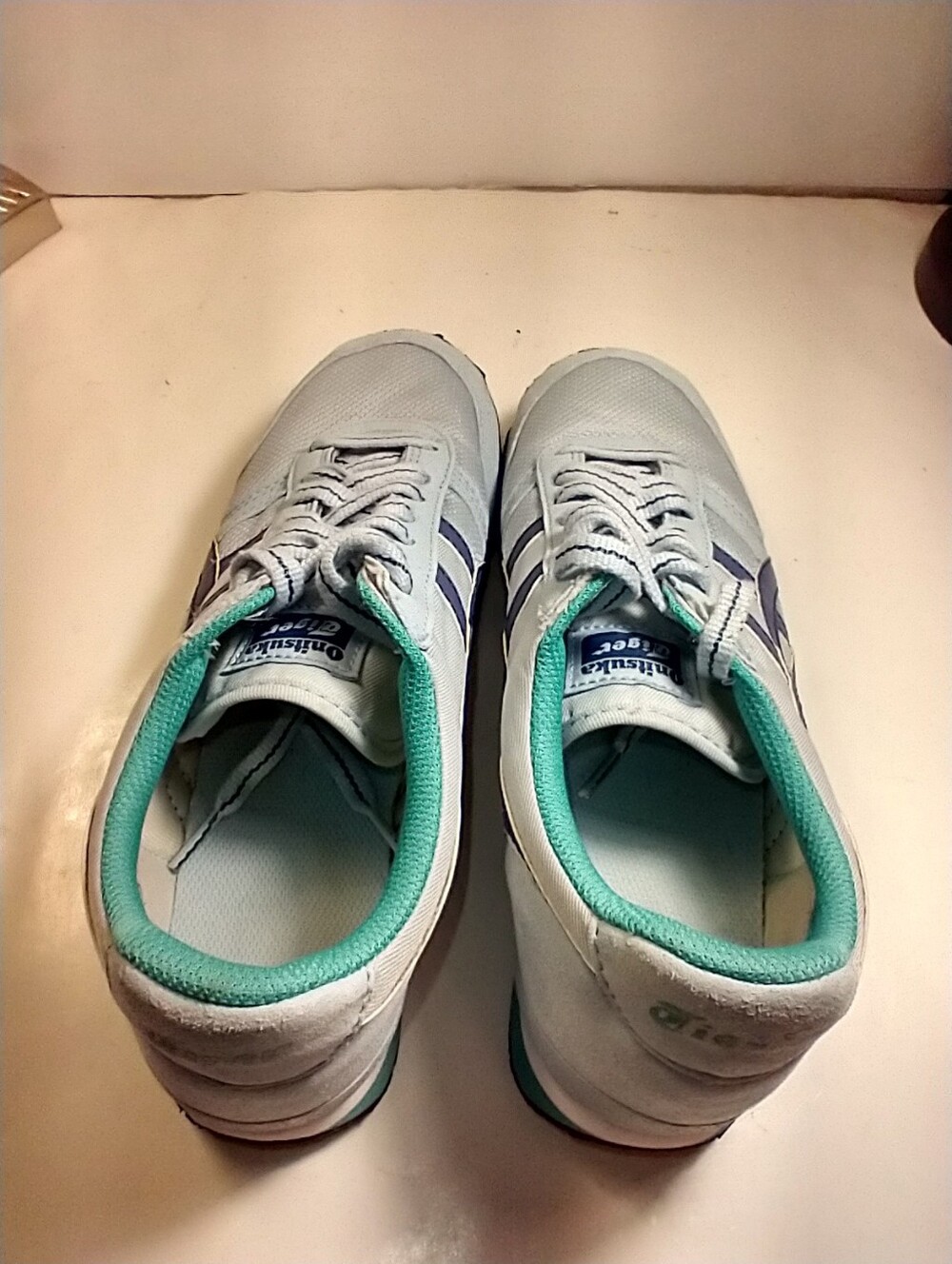 Asics Onitsuka Tiger Ultimate 81 Retro Sneakers Shoes Women's sz 9 (HN567). - Picture 8 of 12